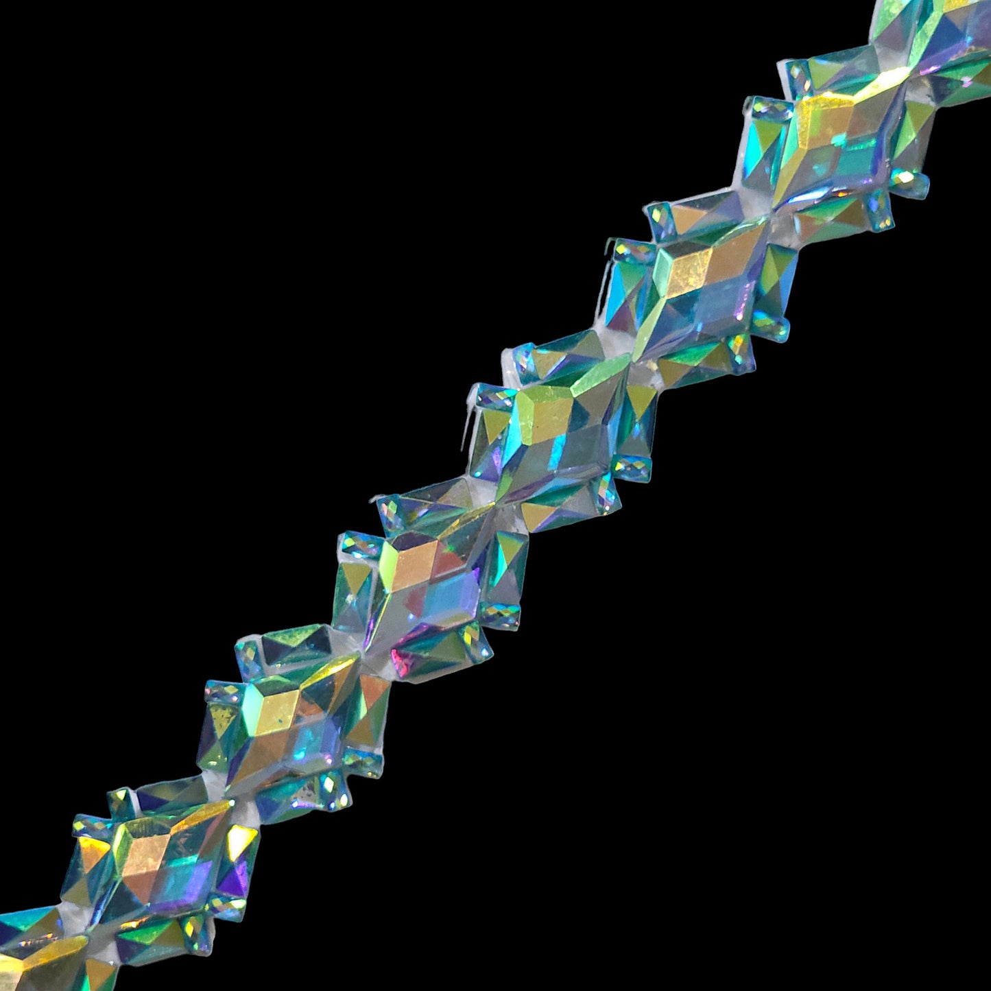 Diamond Trim - IOT104